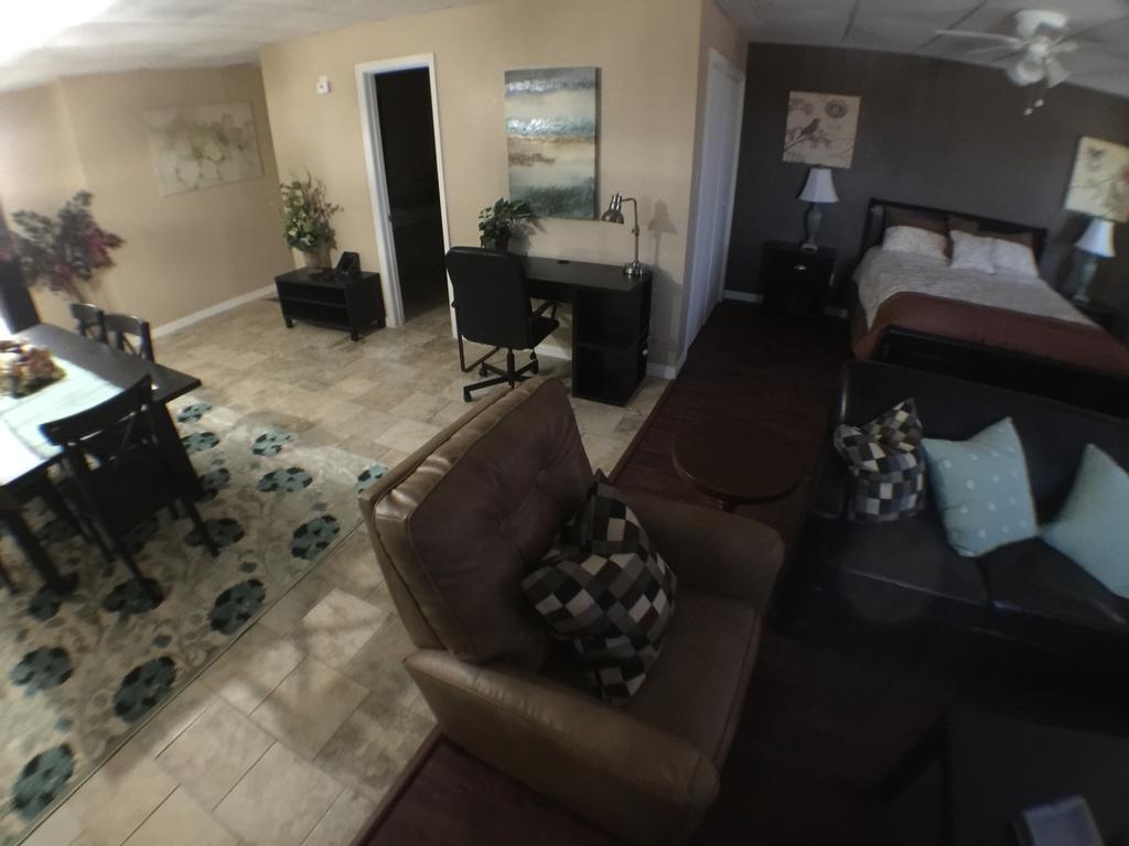 Austin Motor Inn Room photo